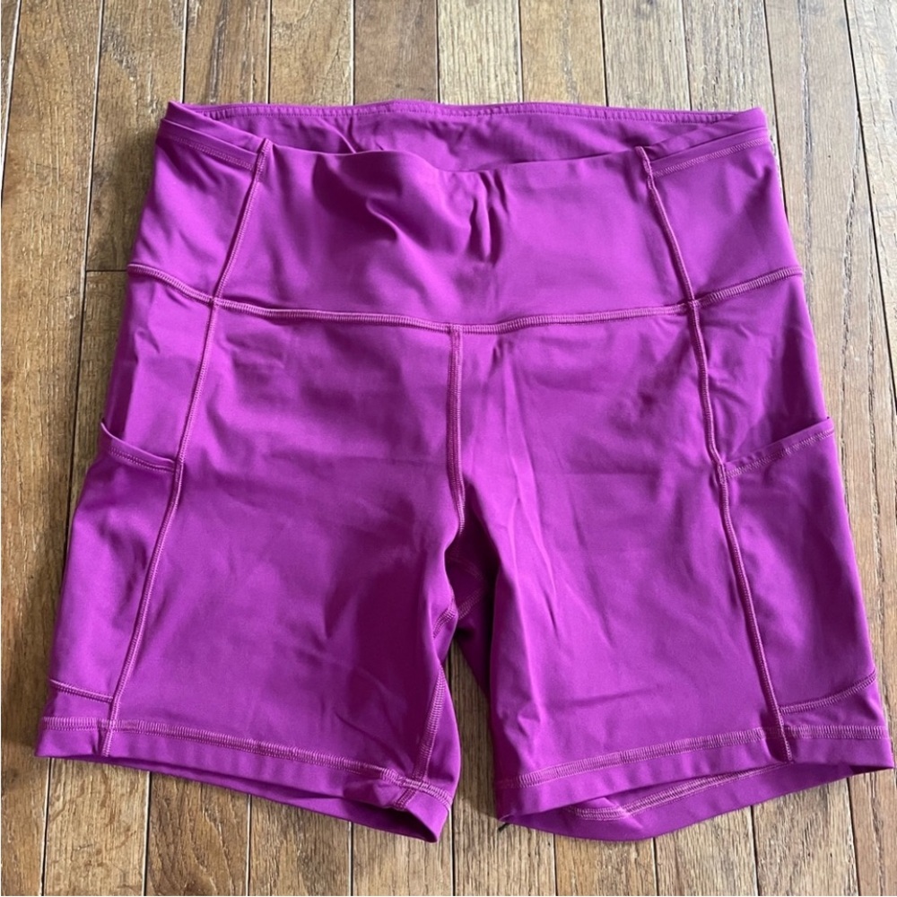 Lululemon Fast & Free 6” Shorts Size 10